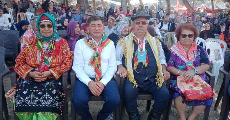  BALIKESİRLİ YÖRÜKLER SERİNHİSAR YÖRÜK TÜRKMEN FESTİVALİNE KATILDILAR